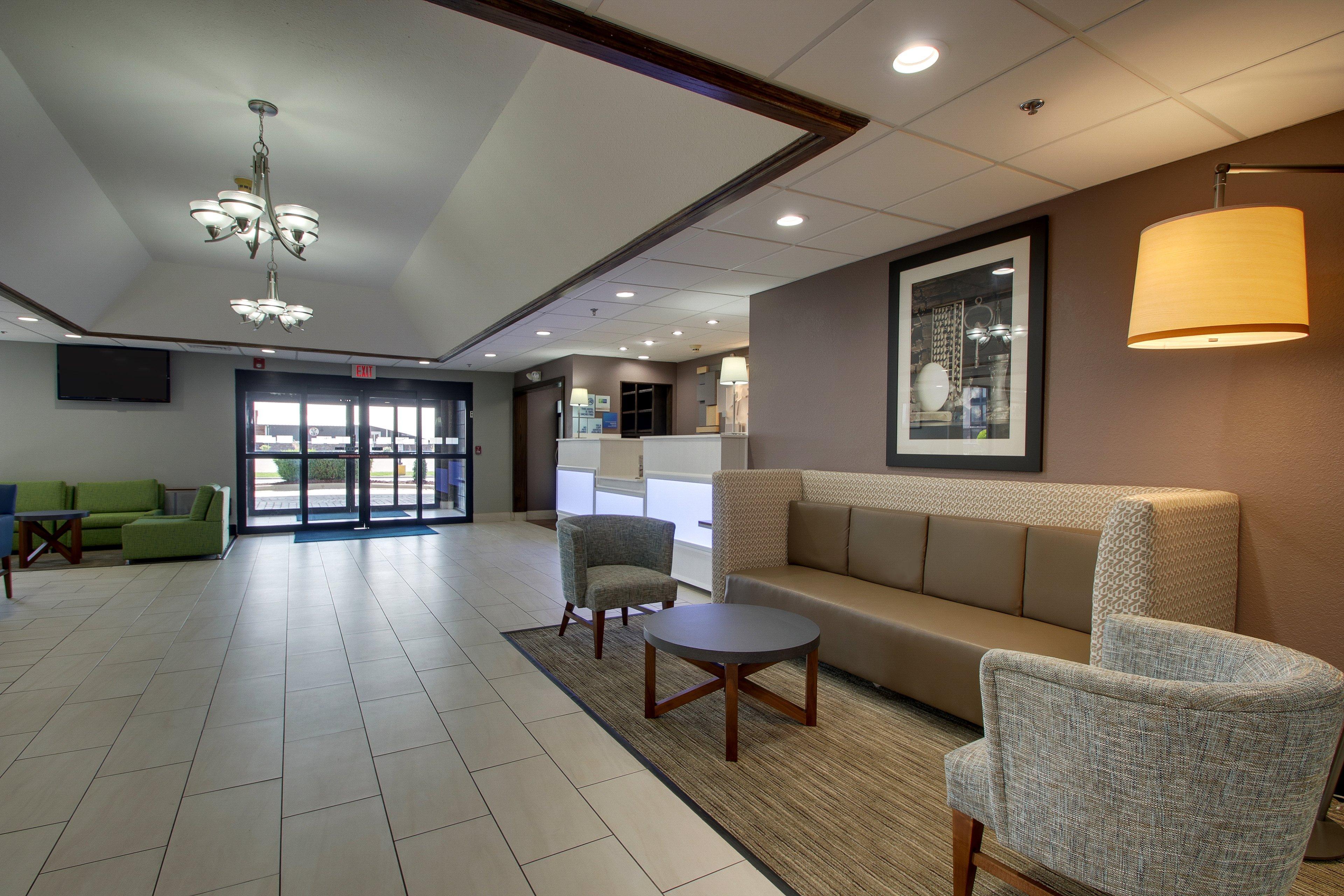 Holiday Inn Express Hotel & Suites Lebanon By Ihg Eksteriør billede