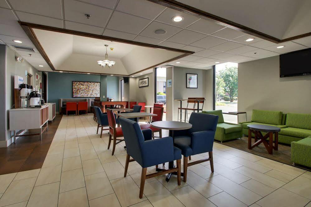 Holiday Inn Express Hotel & Suites Lebanon By Ihg Eksteriør billede